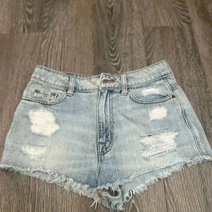 Urban Outfitters BDG Denim Shorts. Size 27